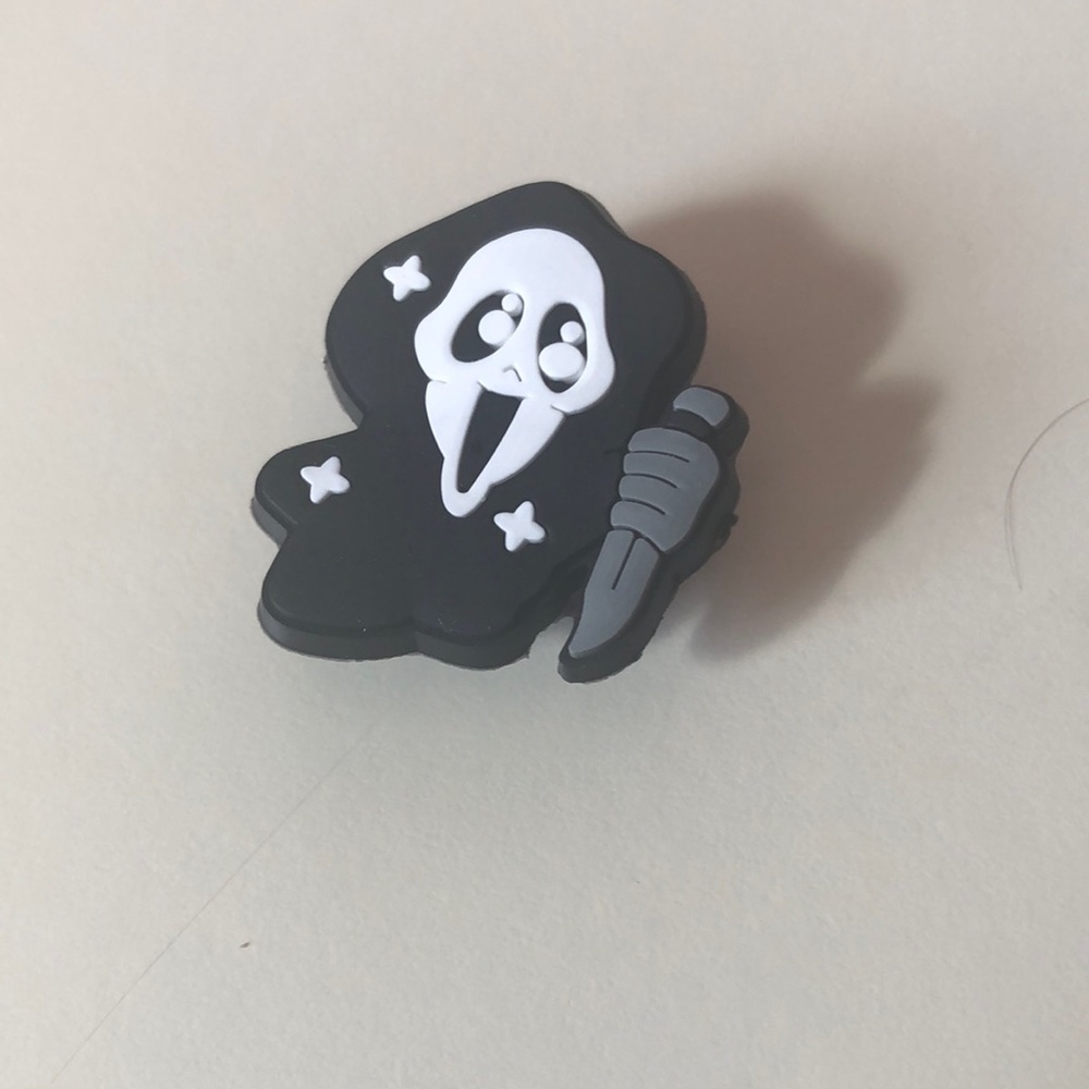 Ghostface croc charm